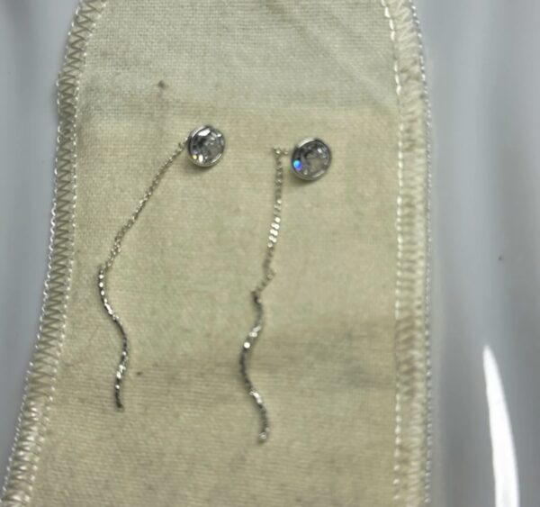Daimond Earing